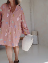 Load image into Gallery viewer, ZIGGY AND THE SUN - MYER SMOCK DRESS - PINK EMBROIDERY
